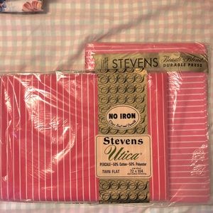 Twin Sheet with Pillowcases